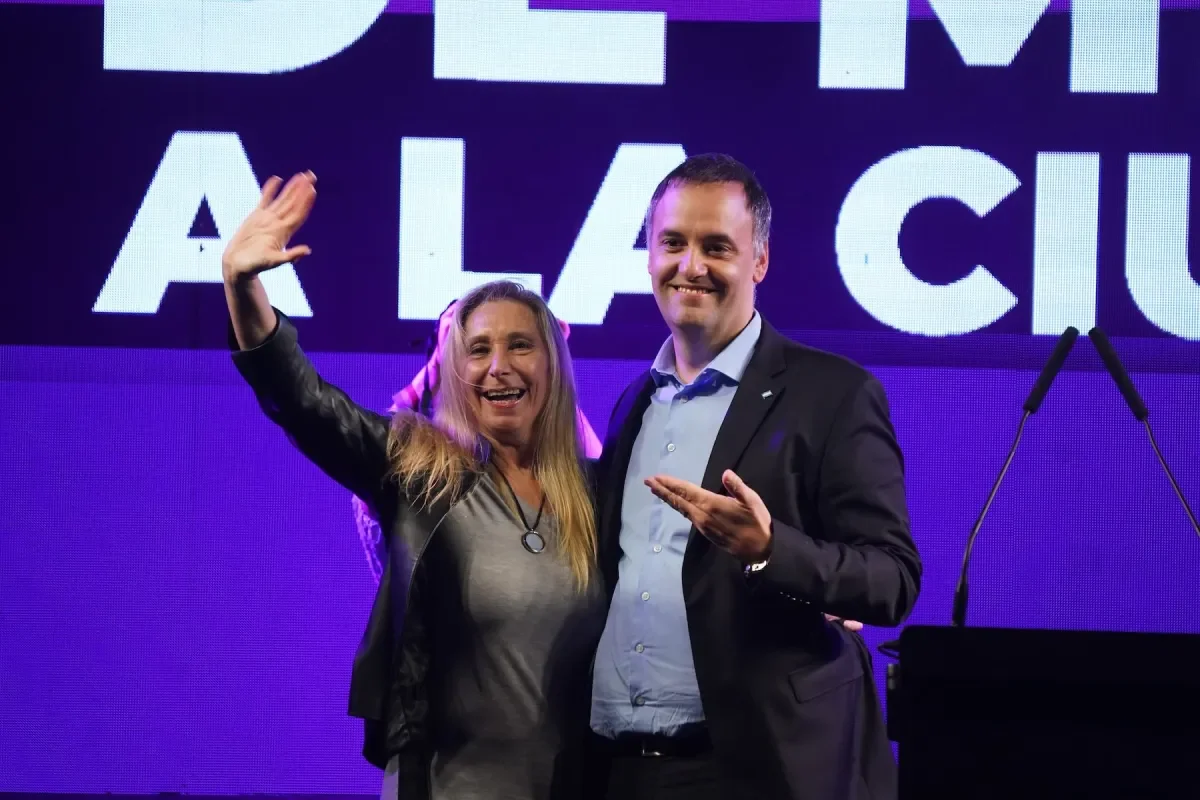 Adorni y Milei planifican viaje a Vaca Muerta para abordar proyectos energéticos