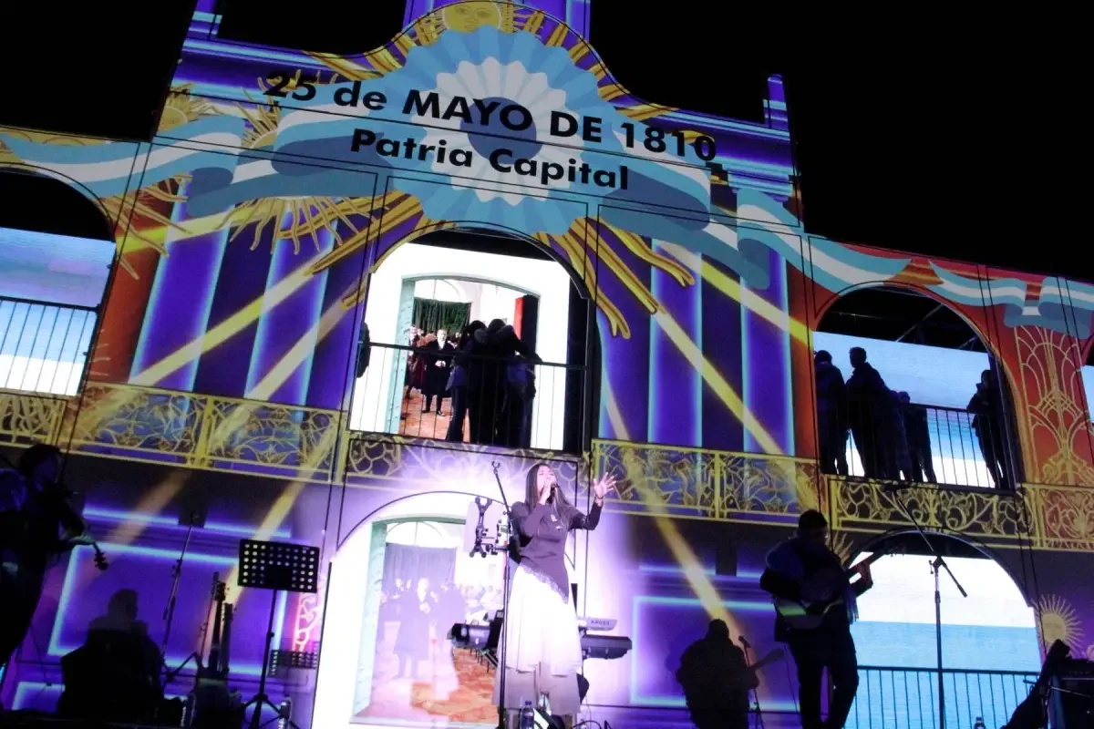 Agenda de actividades para el 25 de mayo en el Alto Valle: actos, ferias y festival del locro