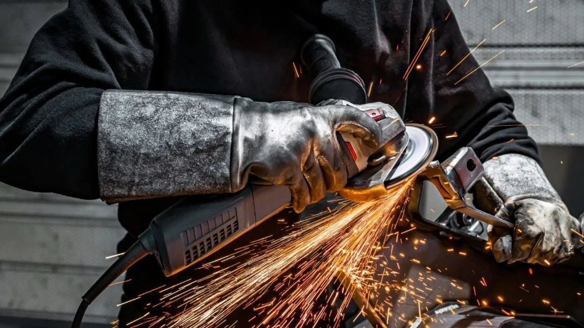 Argentina entre los 10 peores países para trabajadores según un informe internacional