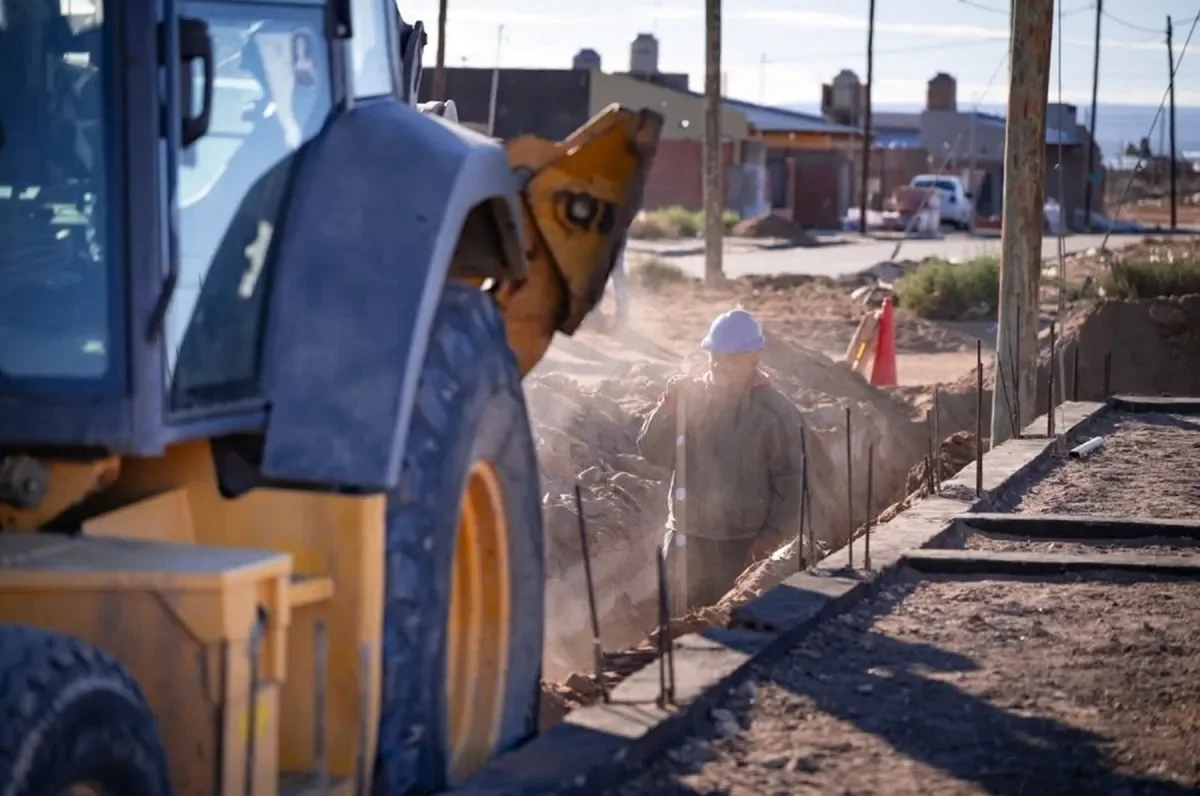 Avanzan trabajos de infraestructura de gas en la zona sur de Cutral Có