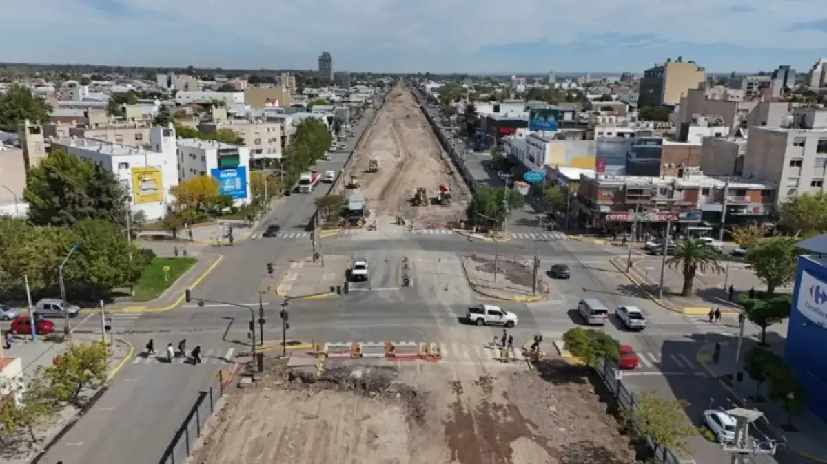 Avenida Mosconi inhabilita cruce importante este fin de semana por trabajos en la vía