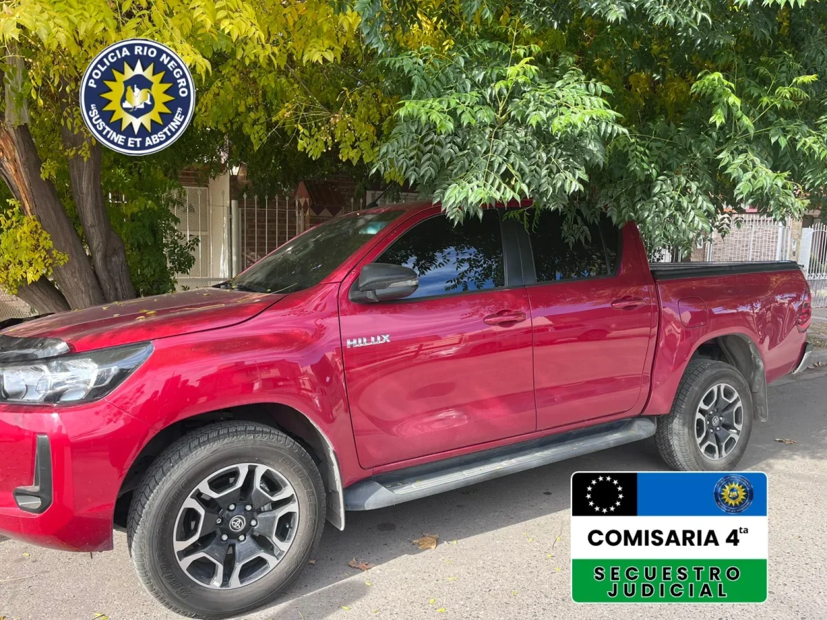 Camioneta robada en Neuquén recuperada en Cipolletti tras operativo policial