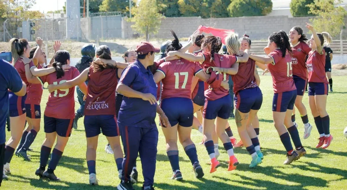 Confluencia se consagra campeón y buscará el título en la final masculina de la Copa Provincial