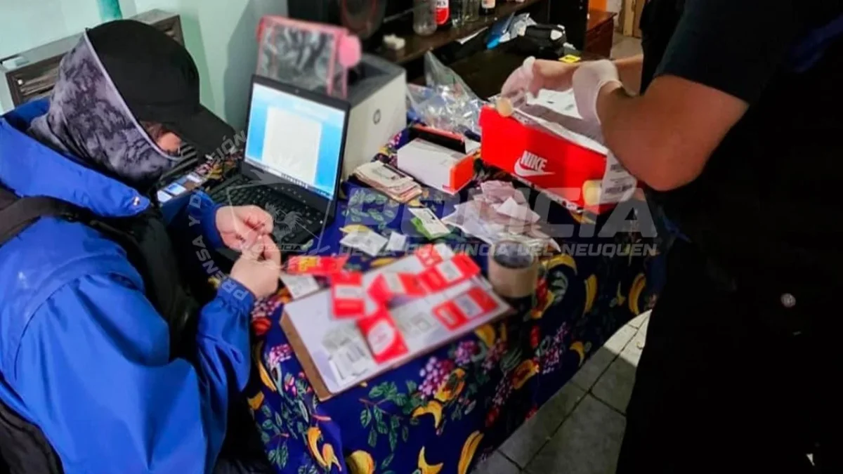 Desarticulan red de extorsión virtual en Neuquén: un detenido y tecnología secuestrada