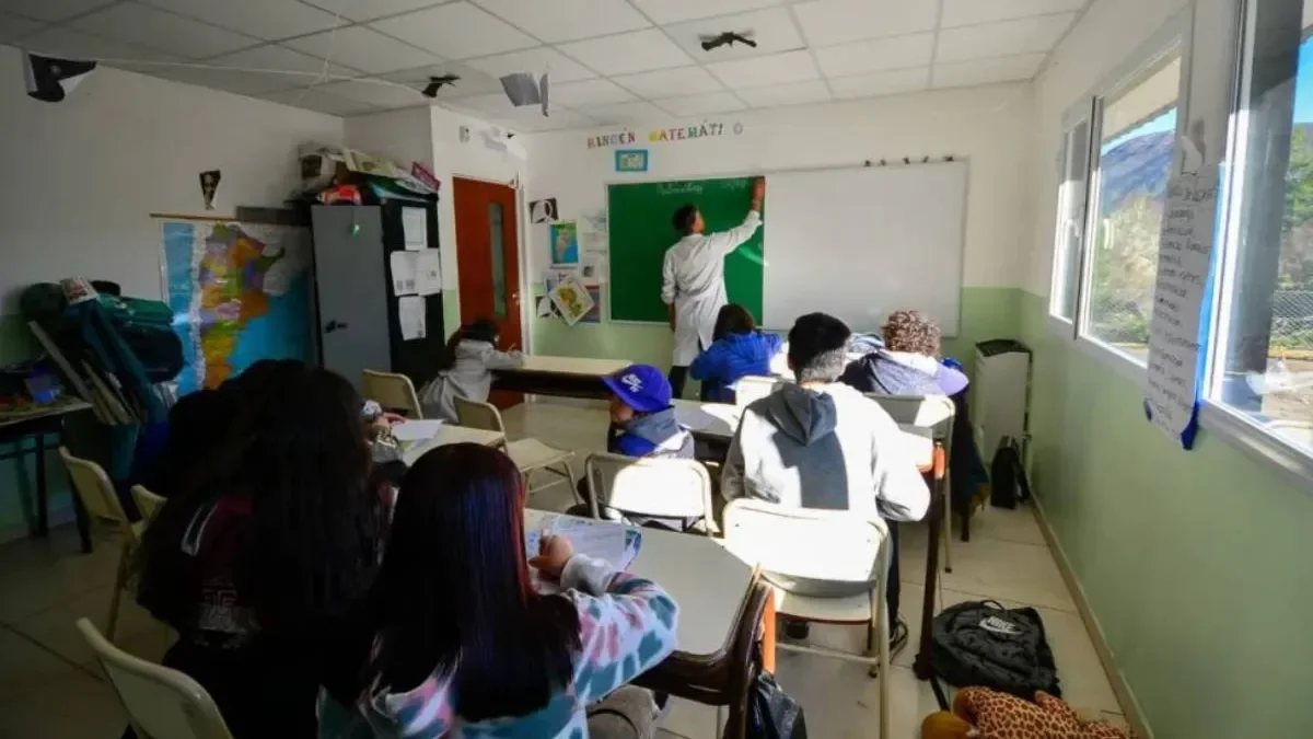Docentes en Neuquén recibirán un nuevo adicional: fecha confirmada para el pago