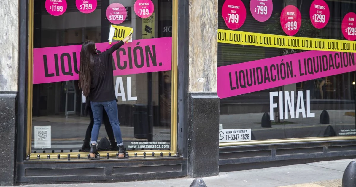 El cierre de más de 21 mil empresas en Argentina genera preocupación entre los trabajadores