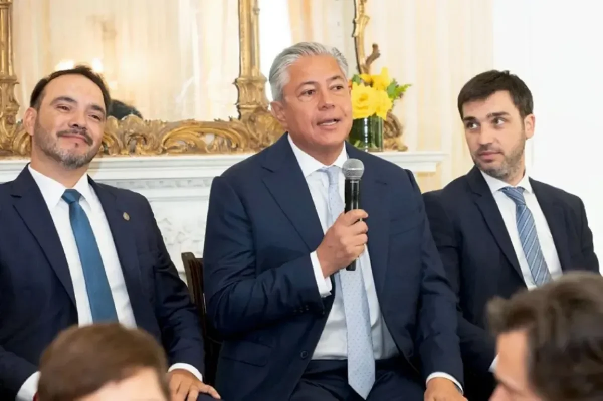 El sector energético respalda a Figueroa por priorizar el trabajo local en Vaca Muerta