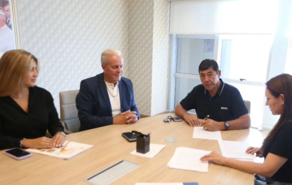 El sindicato de Petroleros Privados amplía beneficios educativos con acuerdos clave para afiliados