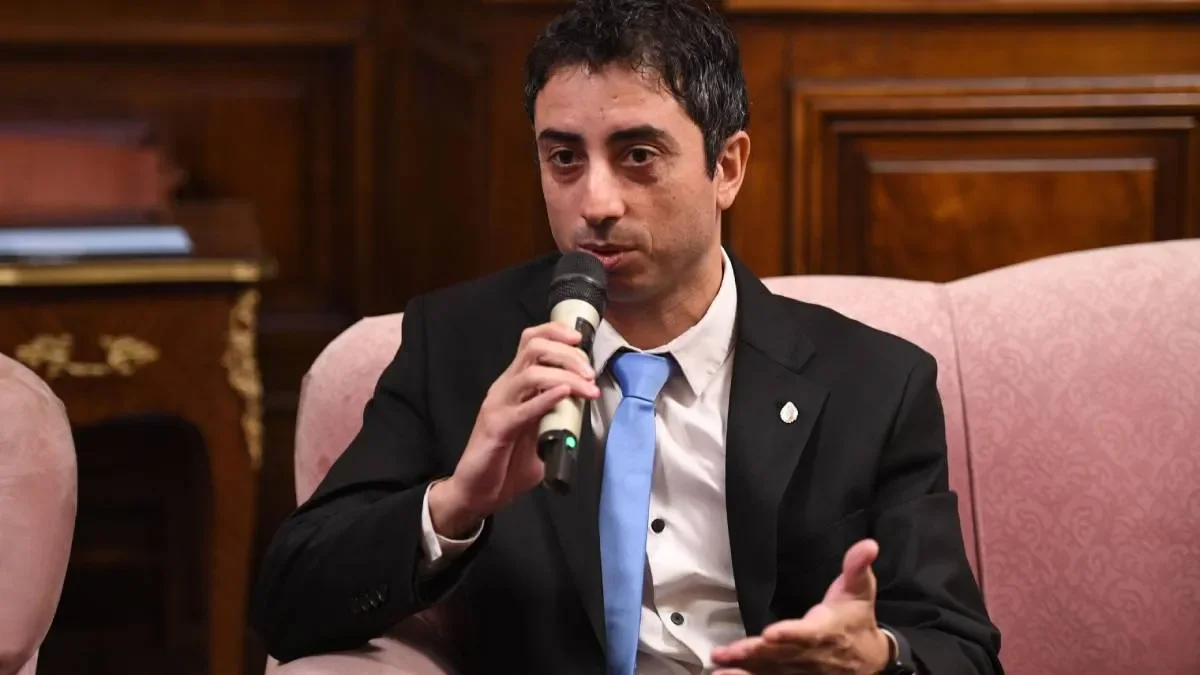 Enzo Fullone advierte sobre la necesidad de integrar Vaca Muerta a la economía provincial
