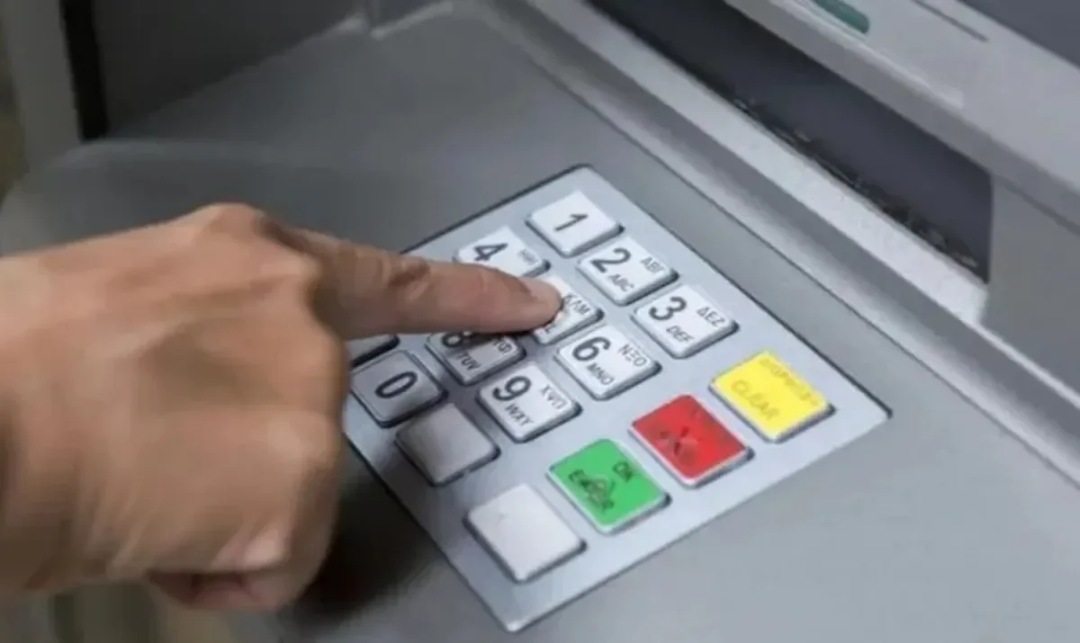 Estatales de Neuquén esperan ansiosos el pago de sueldos y aguinaldo este mes