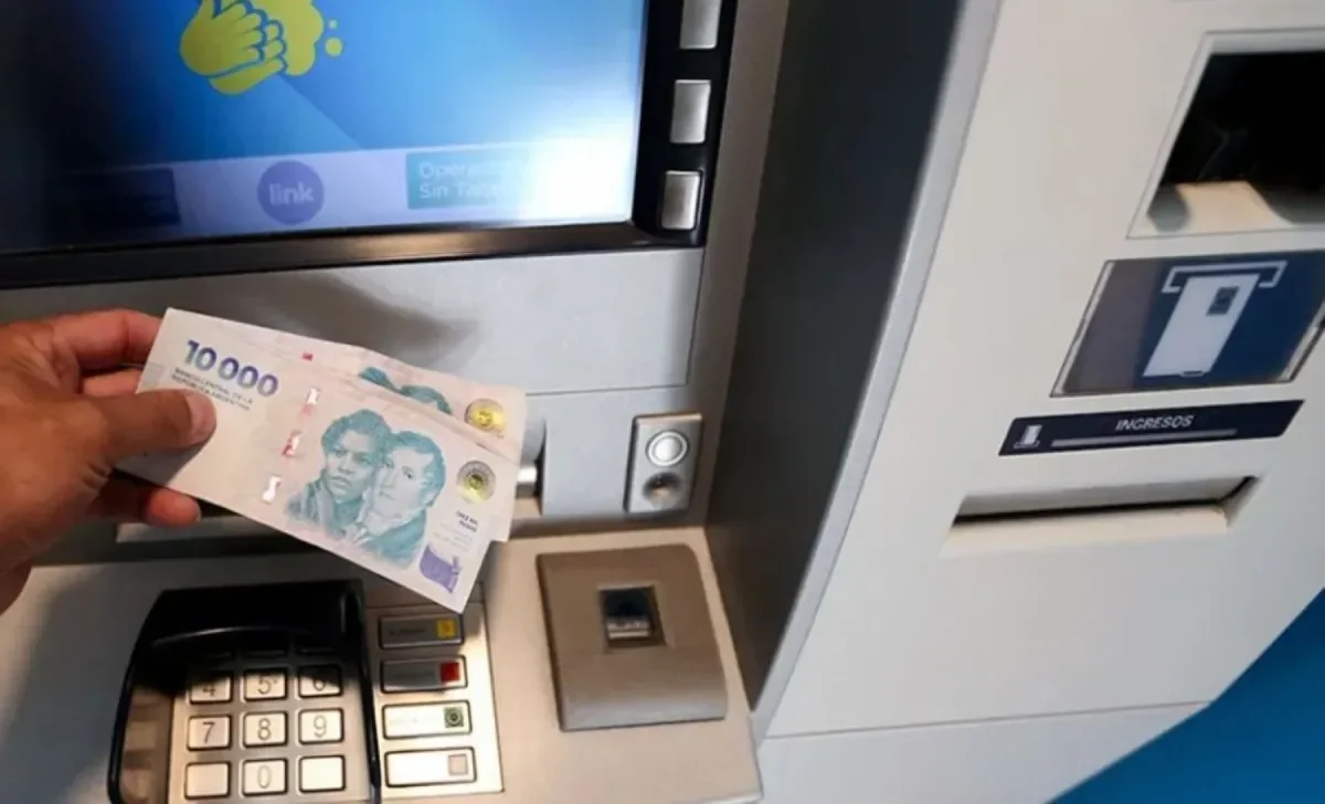 Estatales de Neuquén recibirán el depósito de la asignación por ropa de trabajo este viernes