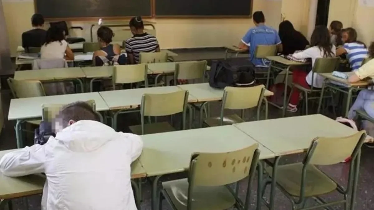 Estudiante víctima de bullying recibe indemnización de $35 millones tras abandonar la escuela