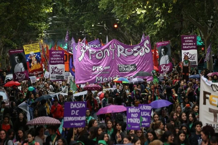 Feminismos se movilizan en rechazo al imperialismo en Venezuela