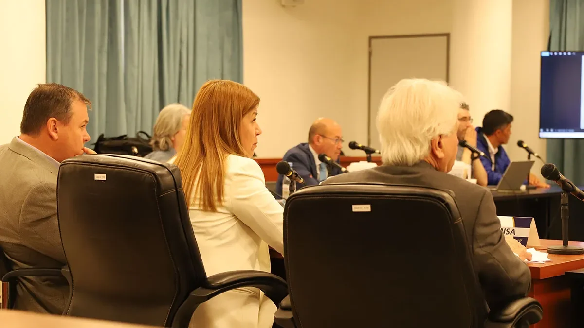 Gloria Ruiz enfrenta un obstáculo judicial en su reclamo a la Legislatura por salarios.