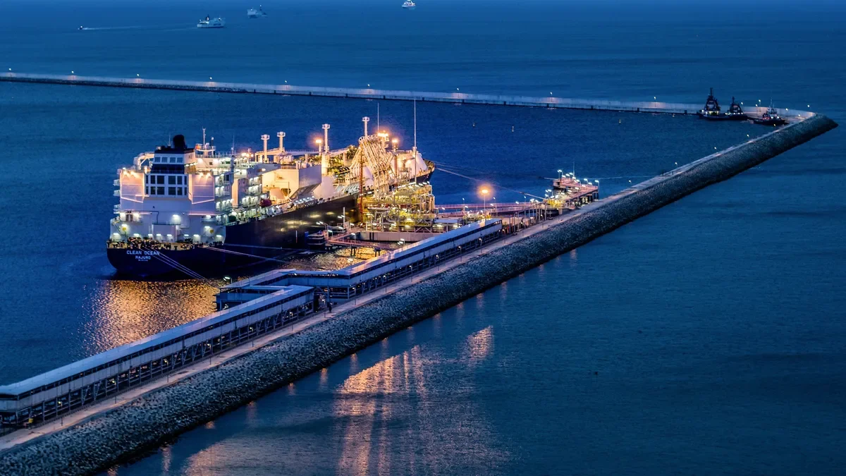 GNL busca nuevos mercados en medio de la competencia creciente en la industria