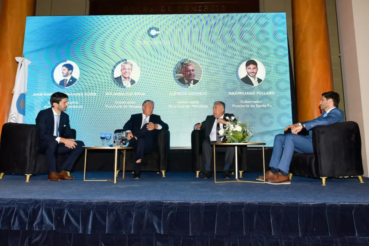 Gobernadores debaten el futuro de la educación y la inteligencia artificial en Neuquén