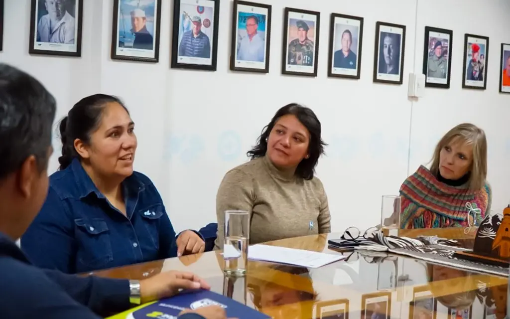 Municipio renueva convenio con el CAPS para fortalecer la huerta de inclusión social