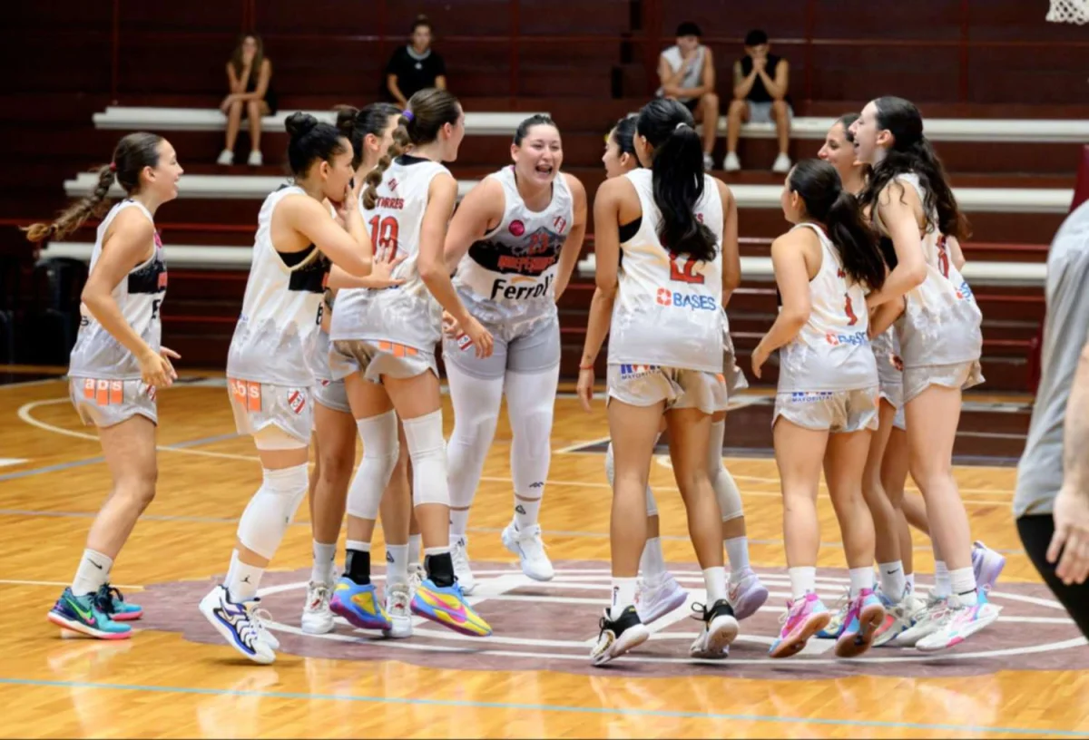 Independiente de Neuquén se impone ante Lanús con un triple en el final