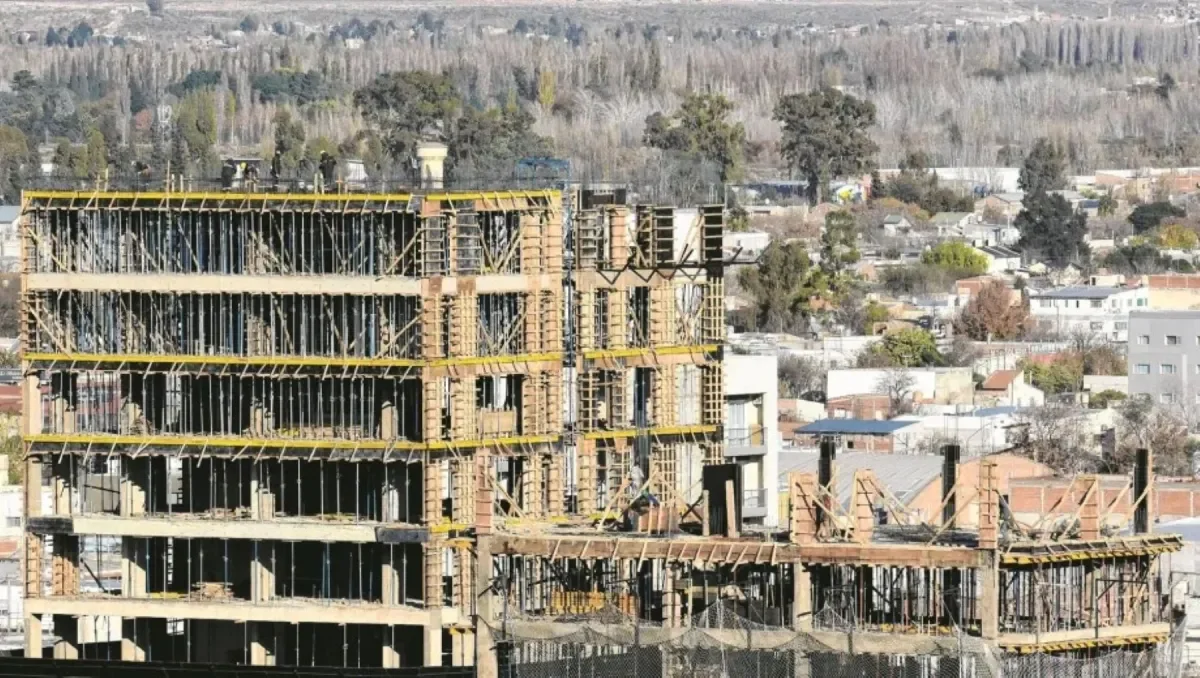 Inversión en vivienda se expande en el Alto Valle frente a los loteos tradicionales