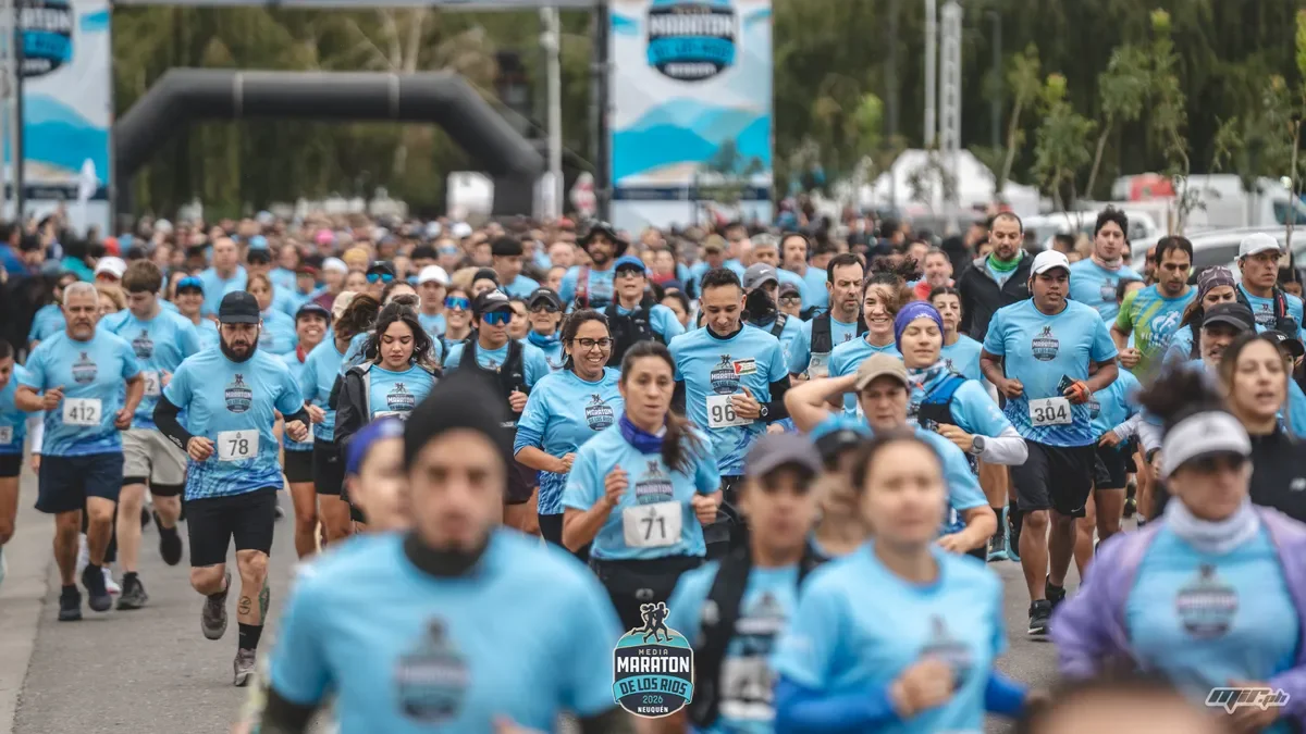 Maratón en Neuquén: una celebración del Día Mundial del Agua con gran participación