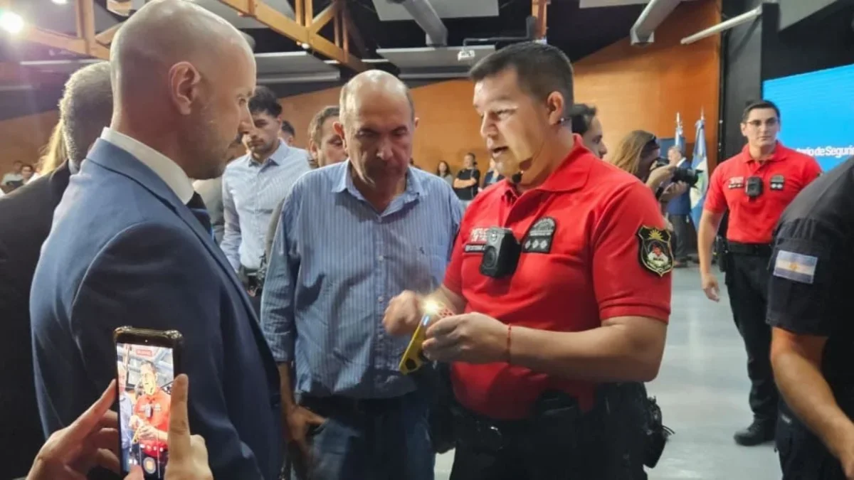 Neuquén avanza en seguridad con la implementación de pistolas Taser