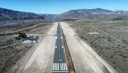 Neuquén evalúa mejorar la conectividad aérea hacia Chos Malal y Zapala