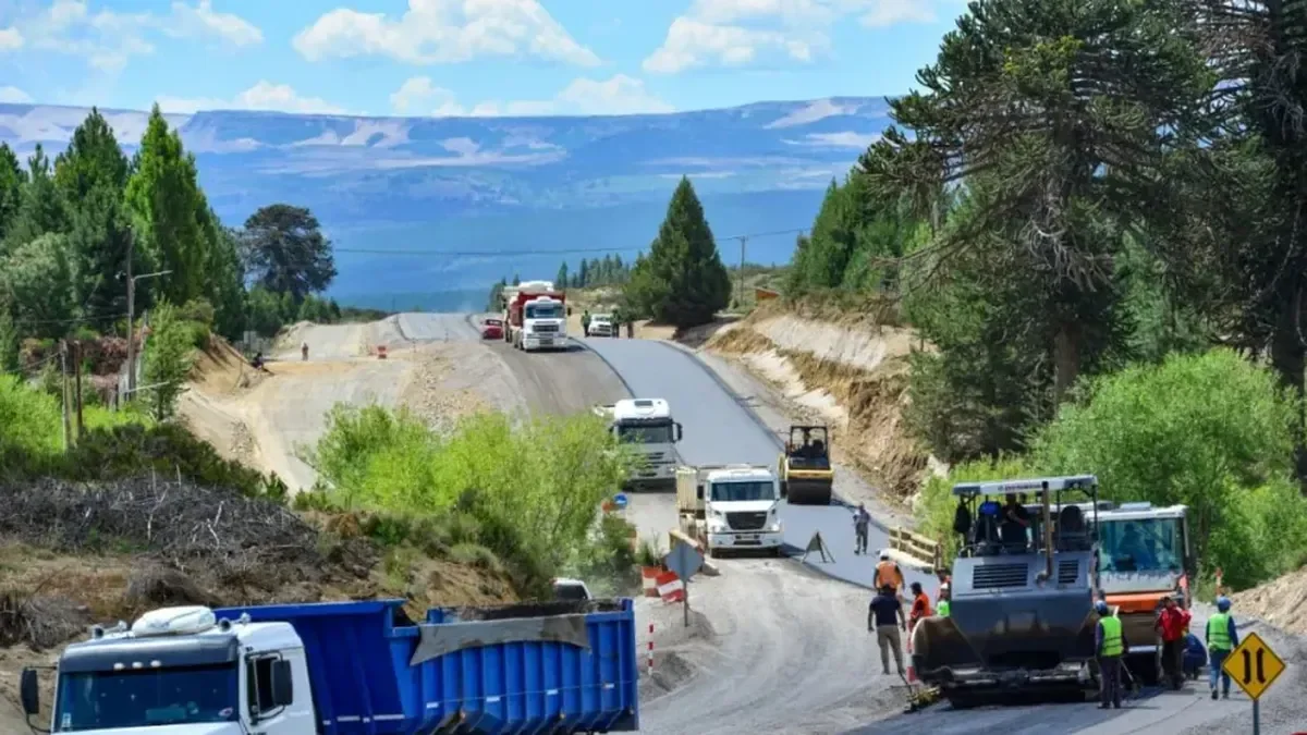 Pavimentación de ruta esencial para el turismo en Neuquén llega a su etapa final