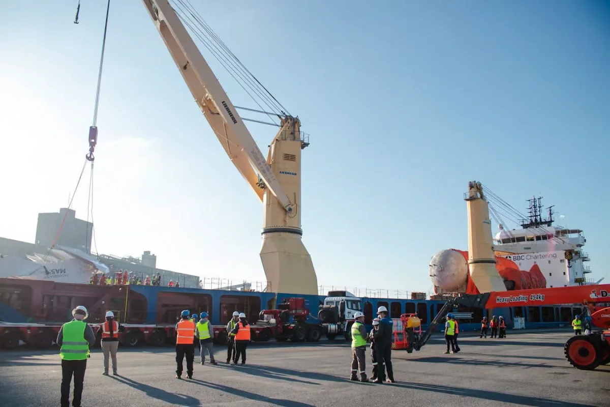 Puerto Quequén inicia operaciones clave para Vaca Muerta con su primer buque de carga