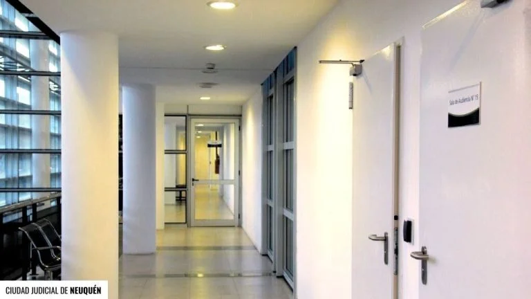 Recapturan a un prófugo y queda detenido en prisión preventiva - Neuquén al instante