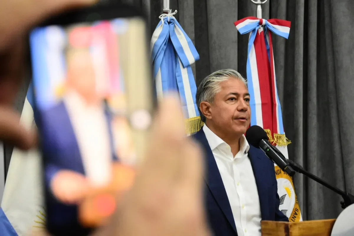Rolando Figueroa presenta un trimestre con superávit a pesar de la reducción en Neuquén