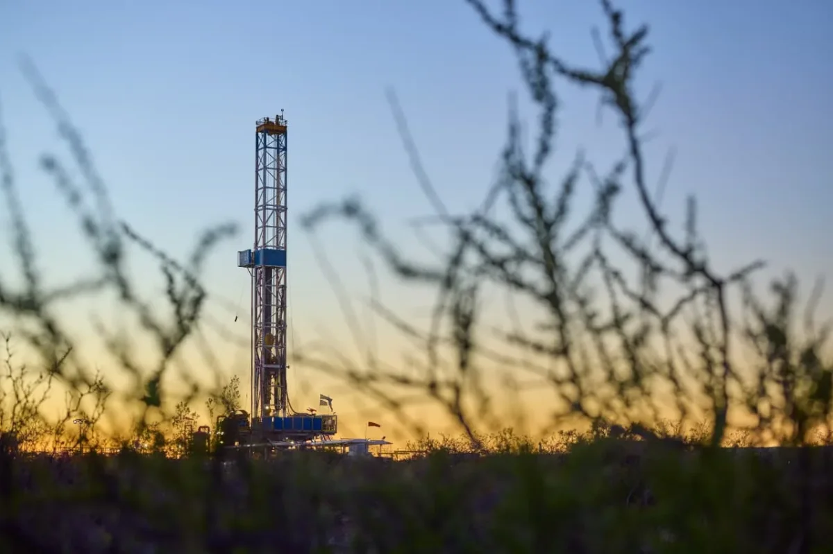 Vista Energy asegura US$ 500 millones para impulsar su expansión en Vaca Muerta