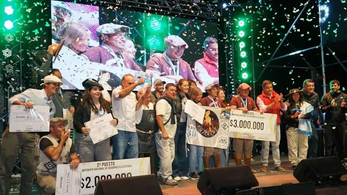 Zapala celebra triunfo en el campeonato mundial de asadores